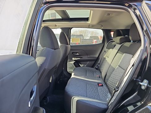 New 2026 Nissan Kicks SV w/ SV Premium Package AWD/4WD image 6