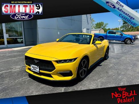 Certified 2024 Ford Mustang Convertible RWD image 1