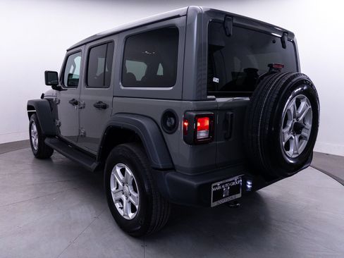 Used 2023 Jeep Wrangler Unlimited Sport w/ Sun And Sound Package AWD/4WD image 14