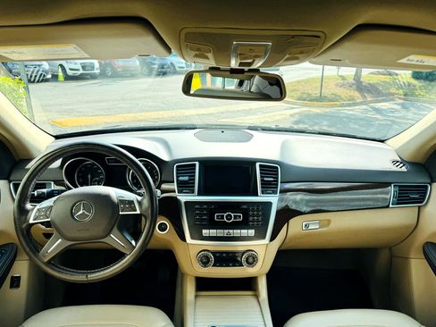 Used 2012 Mercedes-Benz ML 350 4MATIC image 17