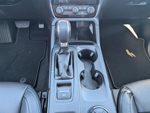 New 2025 Ford Ranger Lariat w/ FX4 Off-Road Package image 15