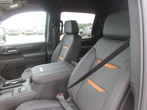New 2026 GMC Sierra 2500 AT4 AWD/4WD image 14