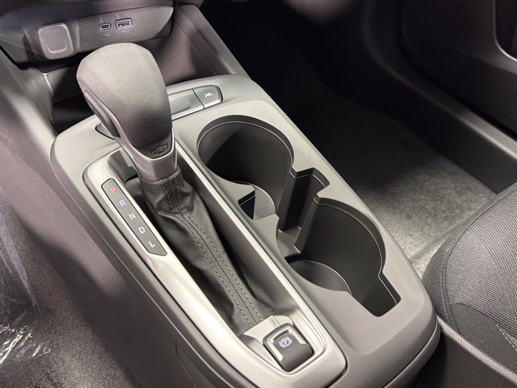 New 2026 Chevrolet Trax LS FWD image 22
