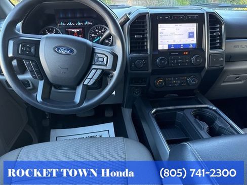 Used 2022 Ford F350 XLT w/ XLT Premium Package image 20
