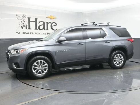 Used 2021 Chevrolet Traverse LT FWD image 51