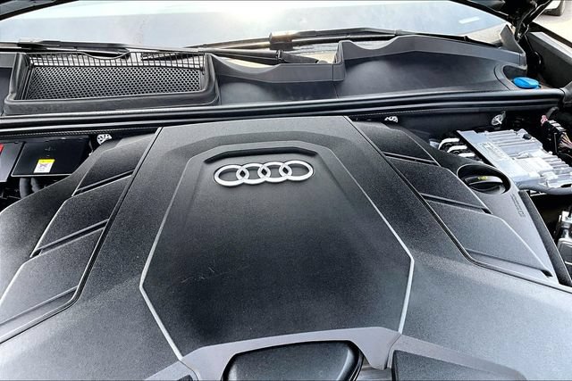 Used 2023 Audi Q8 Premium w/ Convenience Package AWD/4WD image 34