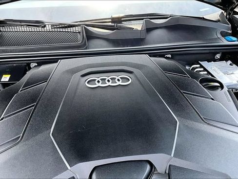 Used 2023 Audi Q8 Premium w/ Convenience Package AWD/4WD image 34