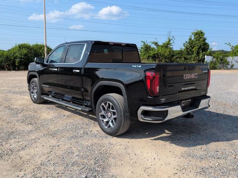 New 2026 GMC Sierra 1500 SLT w/ SLT Premium Plus Package AWD/4WD image 3