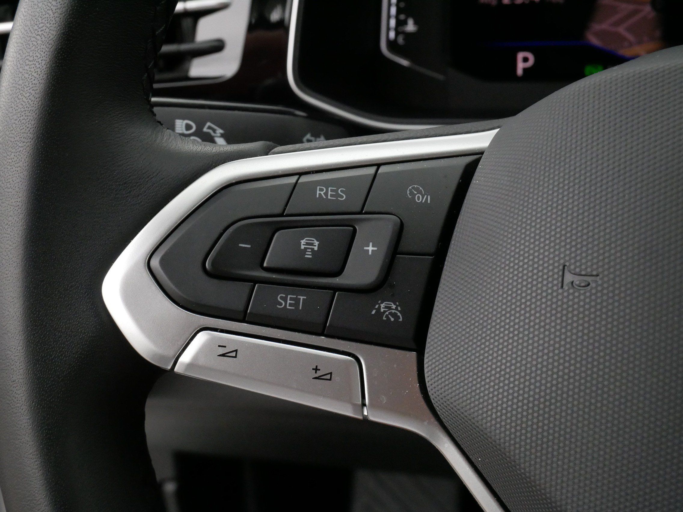 Certified 2026 Volkswagen Jetta SEL FWD image 26
