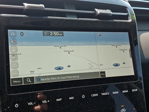 Certified 2023 Hyundai Tucson SEL AWD/4WD image 16