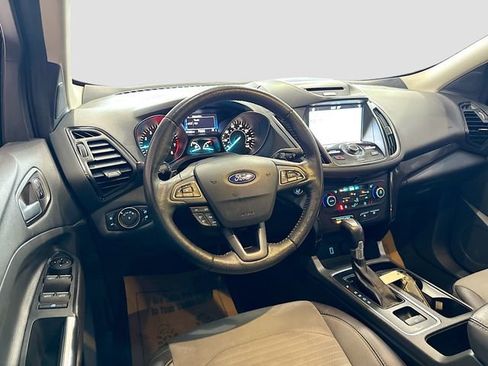 Used 2017 Ford Escape Titanium image 23