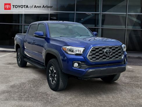 Used 2023 Toyota Tacoma TRD Off-Road image 1