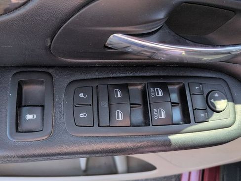 Used 2014 Dodge Grand Caravan SE w/ Quick Order Package 29E SE FWD image 14