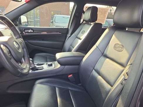 Used 2020 Jeep Grand Cherokee Overland image 32