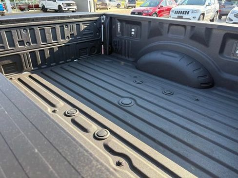 Used 2026 Ford F350 Lariat w/ Black Appearance Package AWD/4WD image 16