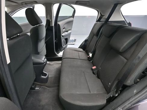 Used 2016 Honda HR-V EX image 36