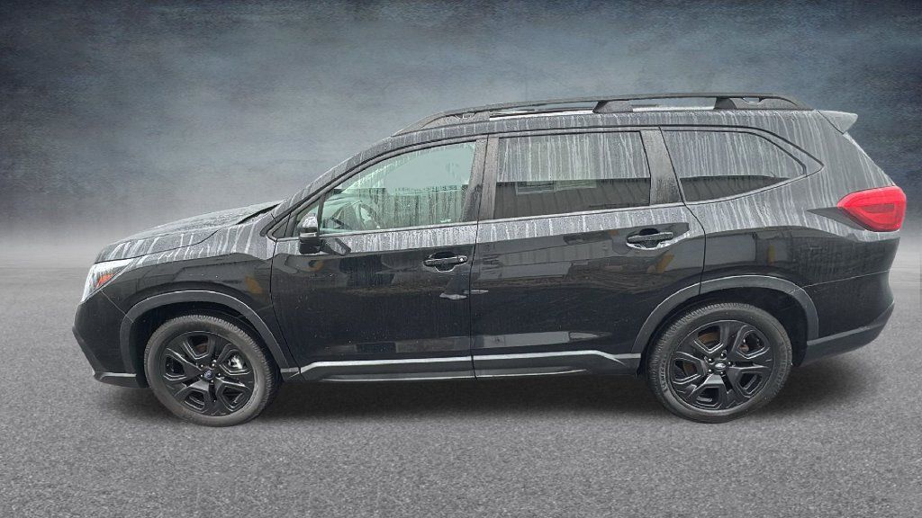 Used 2023 Subaru Ascent Onyx Edition AWD/4WD image 6