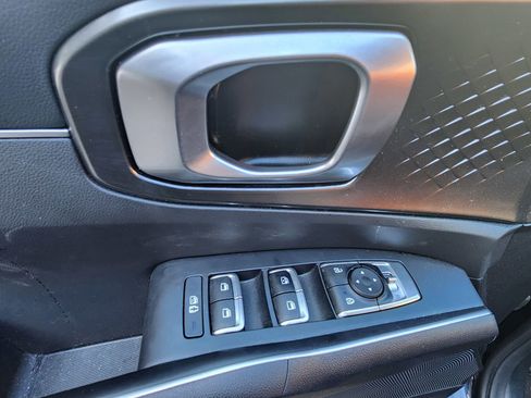 Used 2023 Kia Sorento EX image 8