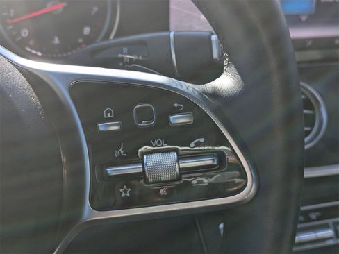 Used 2019 Mercedes-Benz E 300 4MATIC image 59