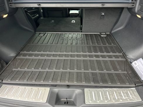 Used 2025 Nissan Murano SL w/ Cargo Package image 14