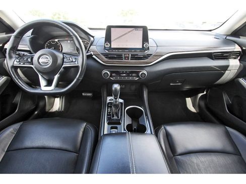 Used 2020 Nissan Altima 2.5 SL AWD/4WD image 12