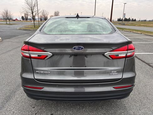 Used 2020 Ford Fusion SE image 7