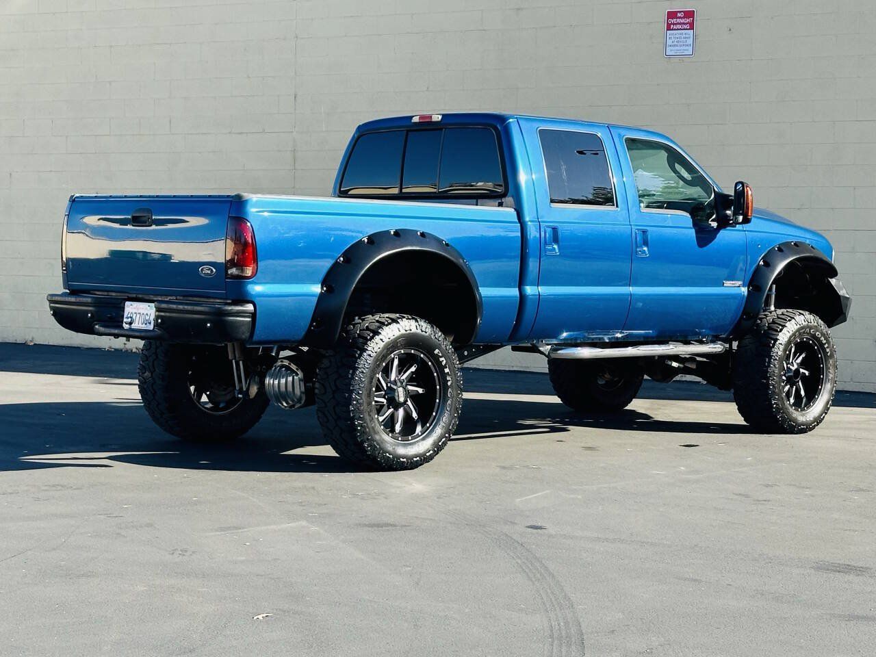 Used 2005 Ford F250 XLT AWD/4WD image 10