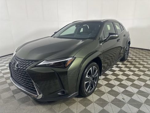Used 2025 Lexus UX 300h AWD w/ Accessory Package (Z1) image 3