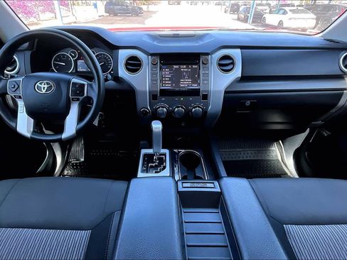 Used 2017 Toyota Tundra SR5 image 16