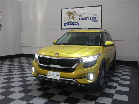 Used 2021 Kia Seltos SX w/ SX Sunroof Package AWD/4WD image 4
