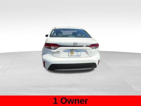 Used 2026 Toyota Corolla LE FWD image 6