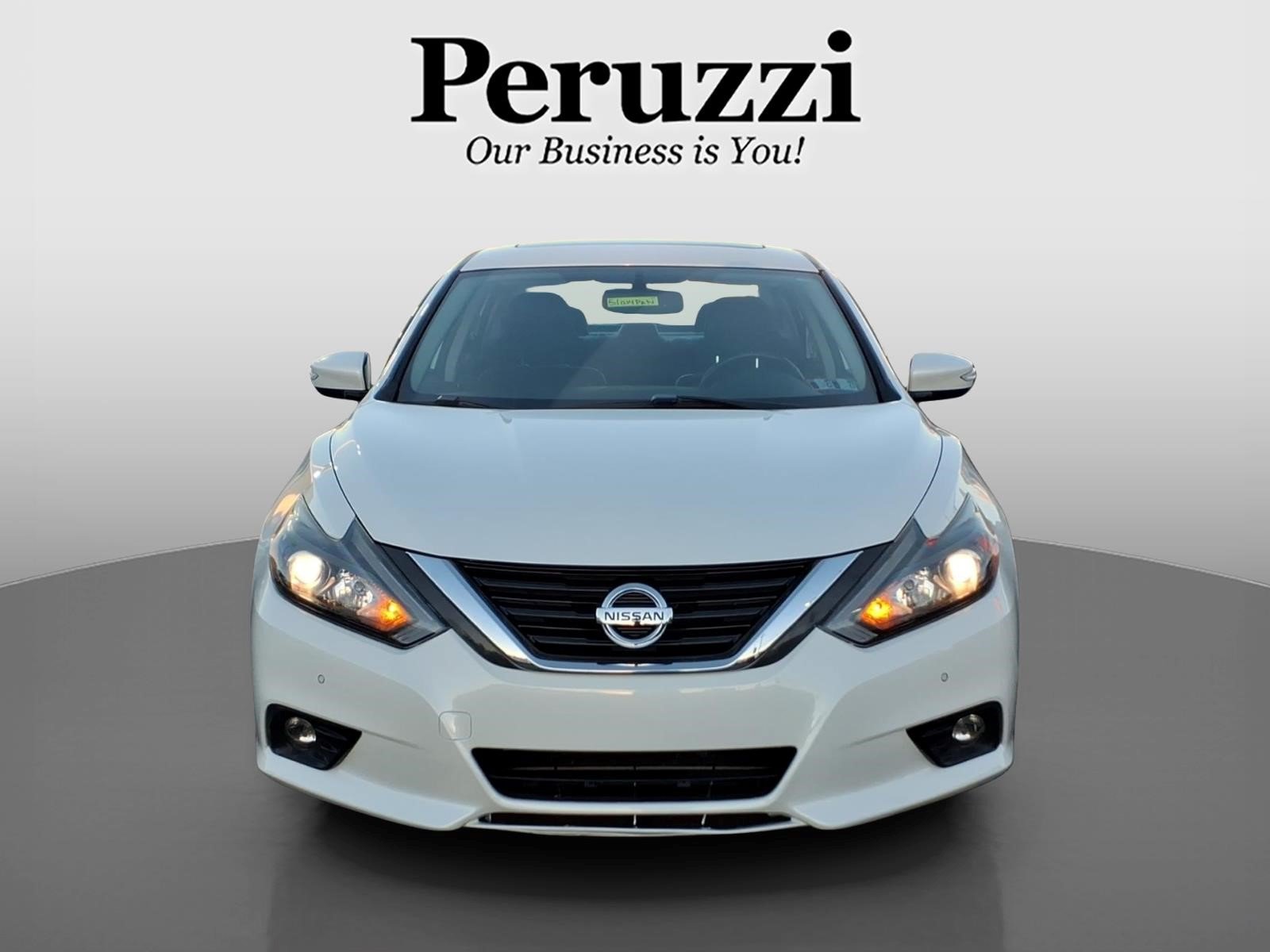 Used 2016 Nissan Altima 3.5 SL w/ 3.5 Technology Package FWD image 7