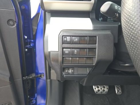 Used 2024 Toyota Tacoma 4x4 Double Cab image 25