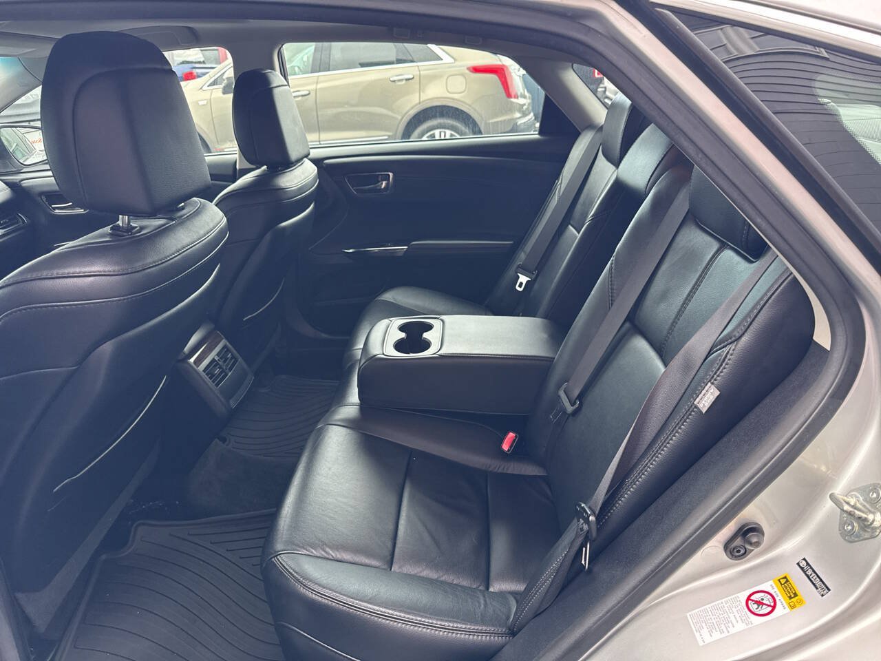 Used 2013 Toyota Avalon XLE Touring FWD image 16