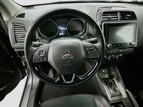Used 2024 Mitsubishi Outlander Sport AWD image 18