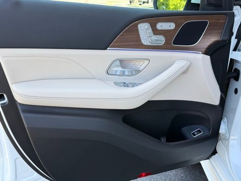 New 2026 Mercedes-Benz GLE 350 4MATIC image 19