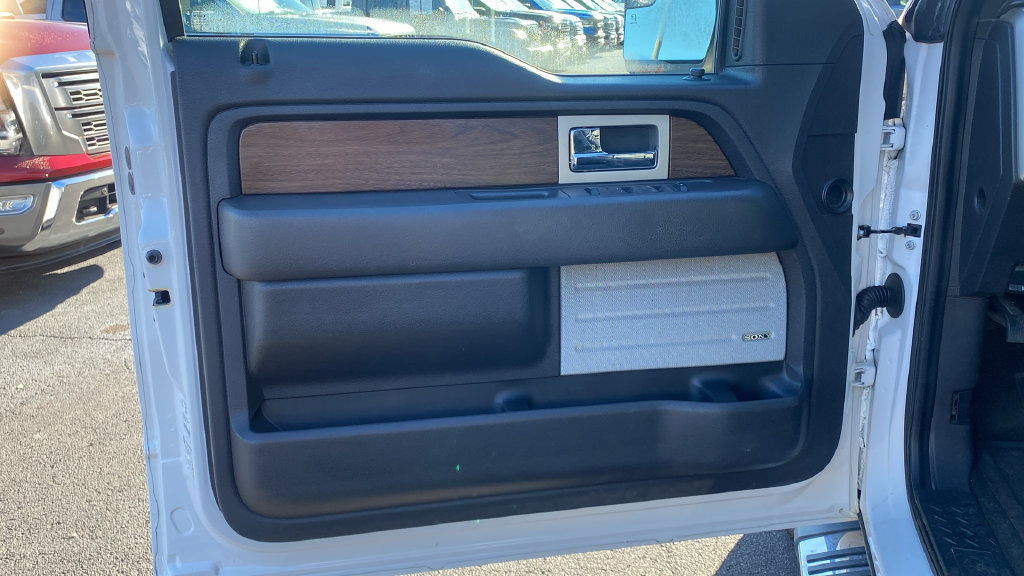 Used 2014 Ford F150 Lariat w/ Equipment Group 502A Luxury AWD/4WD image 17