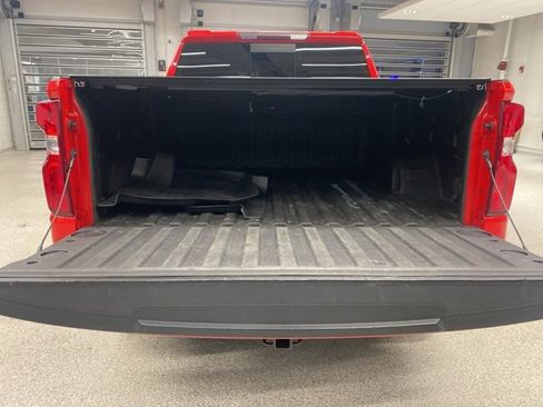 Used 2020 Chevrolet Silverado 1500 LT Trail Boss image 8