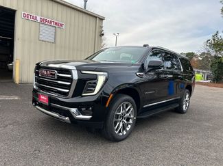 New 2026 GMC Yukon XL Elevation video 2