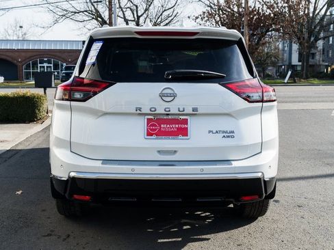 New 2026 Nissan Rogue Platinum w/ Tech Package AWD/4WD image 5