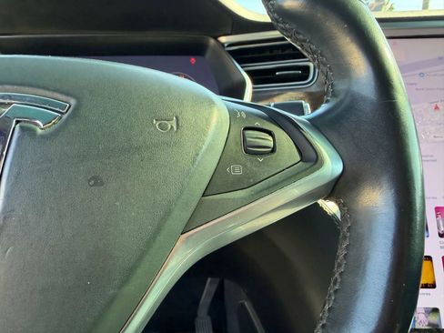 Used 2017 Tesla Model X 100D image 15