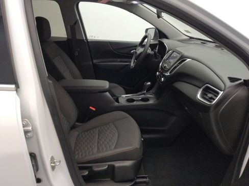 Used 2020 Chevrolet Equinox LT AWD/4WD image 21