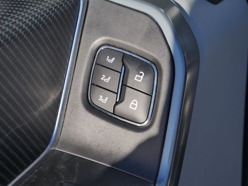 Certified 2024 Ford F350 Limited w/ FX4 Off-Road Package image 43