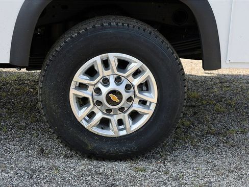 New 2025 Chevrolet Silverado 2500 W/T w/ WT Convenience Package image 4