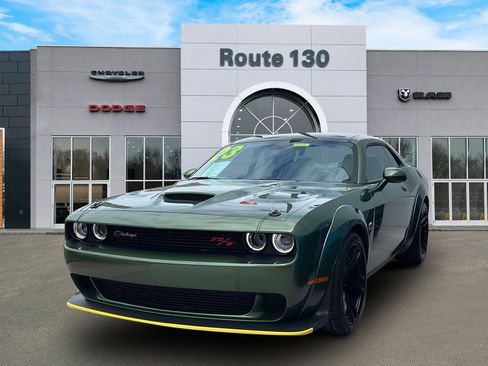 Used 2023 Dodge Challenger R/T Scat Pack RWD image 2
