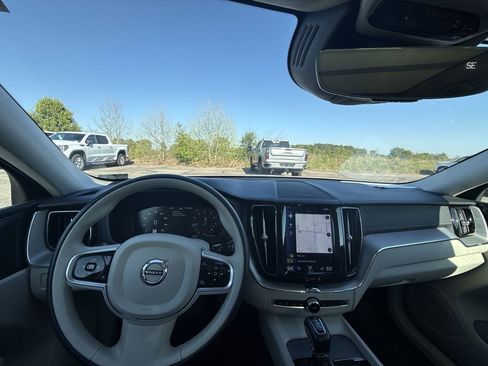 Used 2019 Volvo XC60 T6 Inscription w/ Protection Package Premier image 27