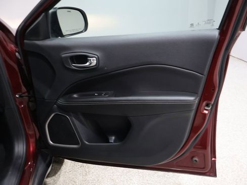 Used 2021 Jeep Compass 80th Special Edition image 24