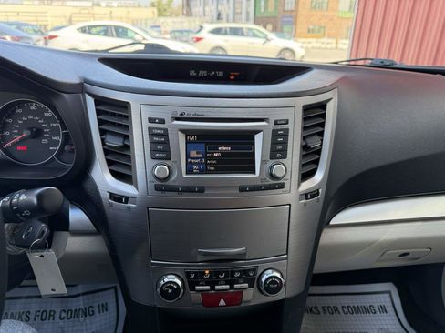 Used 2014 Subaru Outback 2.5i Premium image 17