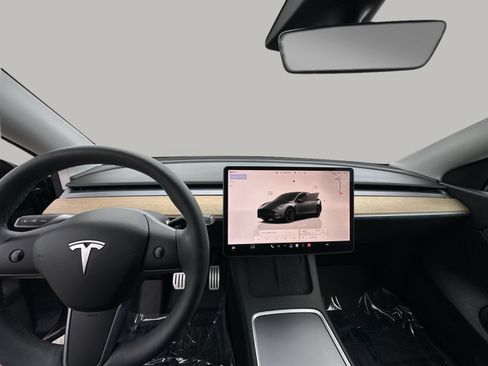 Used 2022 Tesla Model Y Performance AWD/4WD image 25