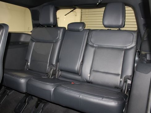 New 2025 Ford Expedition Platinum w/ Stealth Performance Package image 27